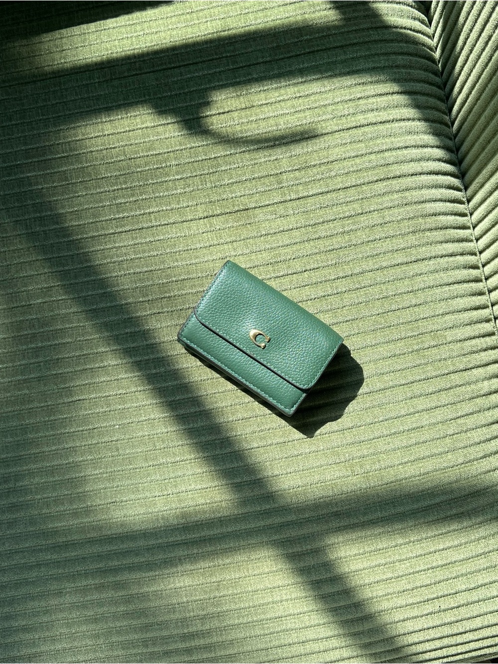 Coach Essential Mini Trifold Wallet
